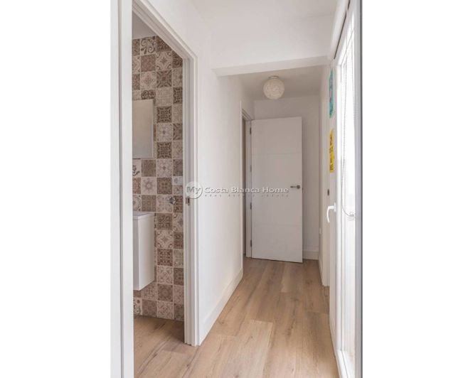 Image No.11-3 Bed Country House for sale