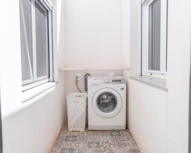 Image No.15-3 Bed Country House for sale