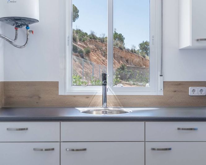 Image No.22-3 Bed Country House for sale