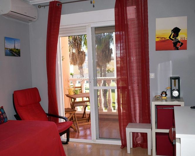 Image No.28-3 Bed Townhouse for sale