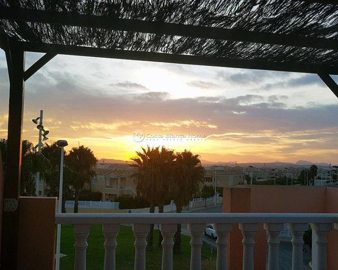 Image No.34-3 Bed Townhouse for sale