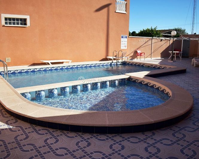 Image No.37-3 Bed Townhouse for sale