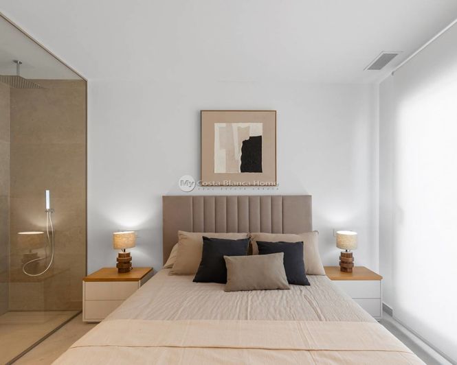 Image No.15-3 Bed Apartment for sale