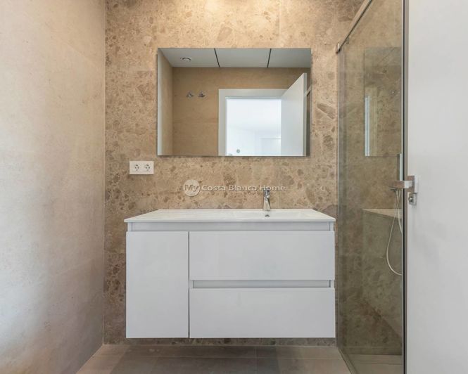 Image No.8-3 Bed Apartment for sale