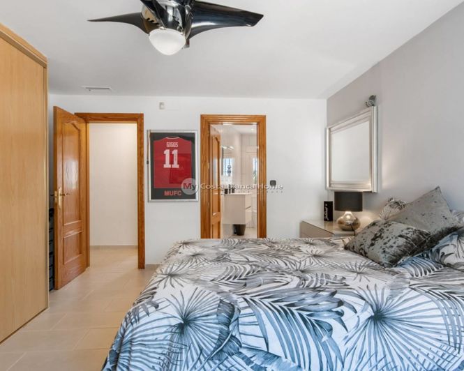 Image No.21-4 Bed Country House for sale