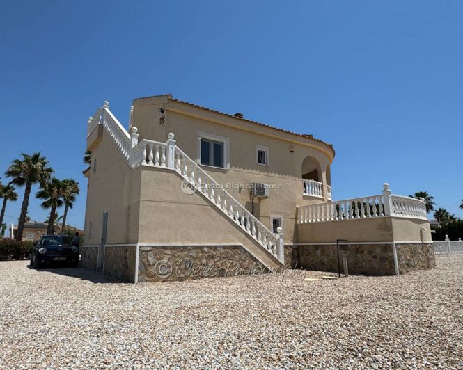 Image No.30-4 Bed Villa for sale