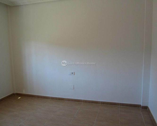 Image No.23-3 Bed Townhouse for sale