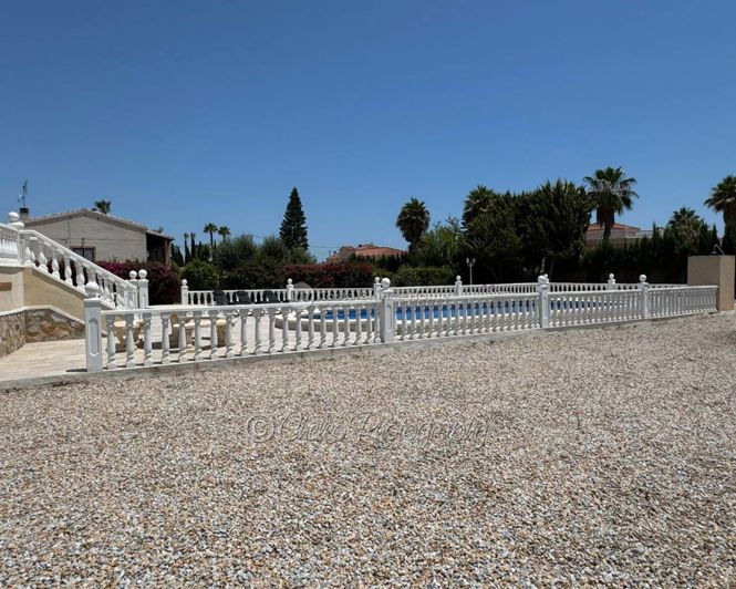 Image No.31-4 Bed Country House for sale