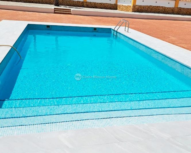 Image No.10-3 Bed Country House for sale