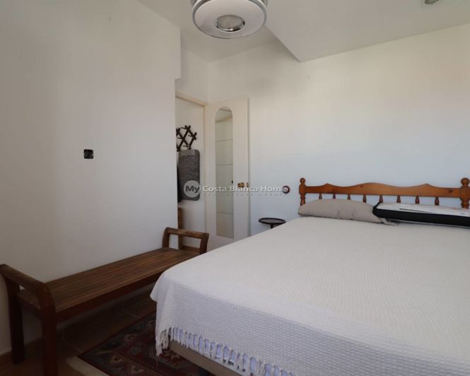 Image No.14-2 Bed Townhouse for sale