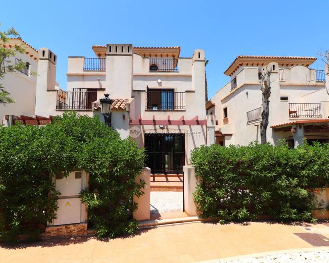 Image No.1-3 Bed Villa for sale
