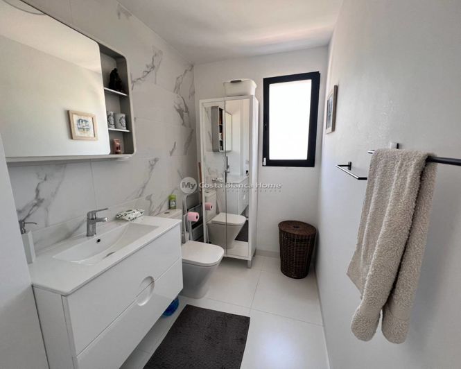 Image No.8-2 Bed Apartment for sale