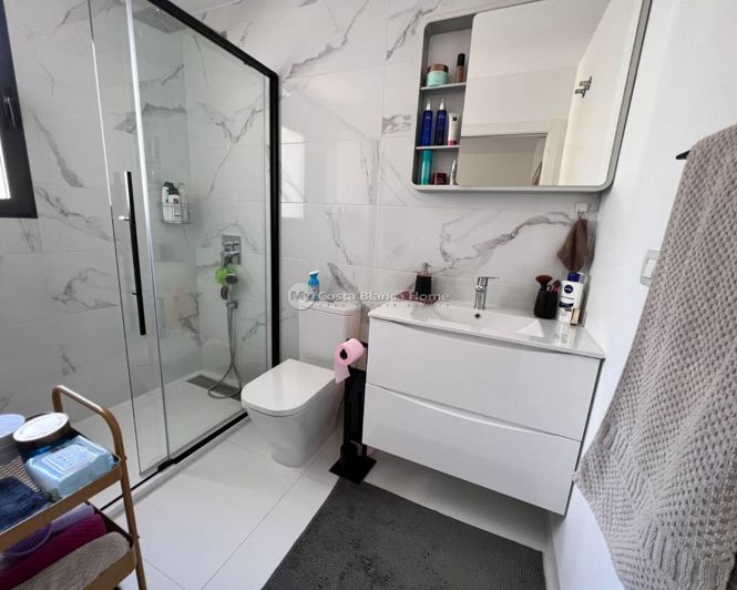 Image No.9-2 Bed Apartment for sale