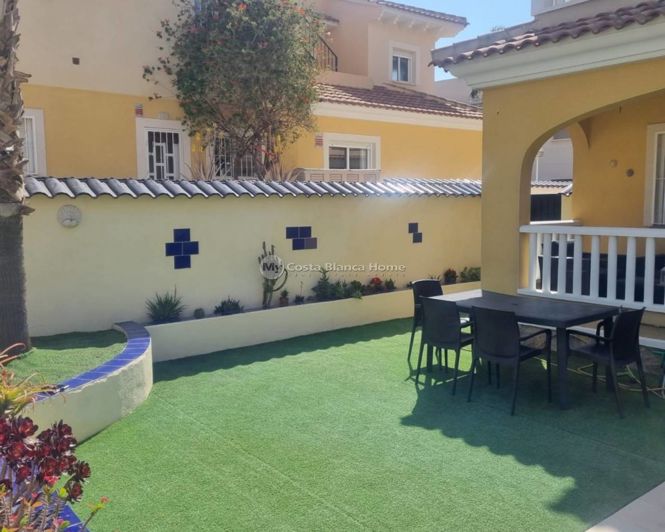 Image No.3-2 Bed Townhouse for sale