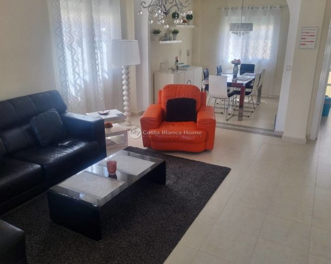 Image No.4-2 Bed Townhouse for sale