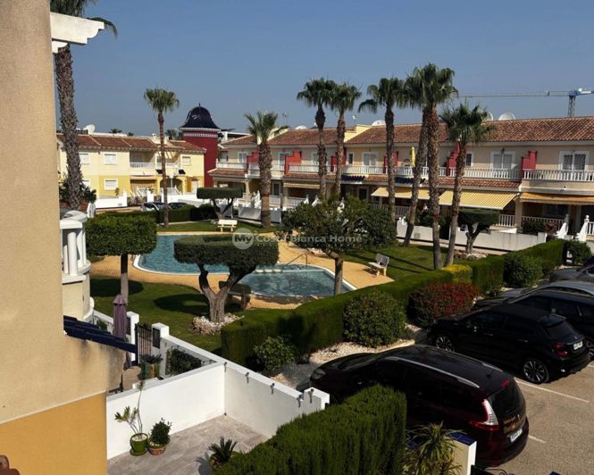 Image No.9-2 Bed Townhouse for sale