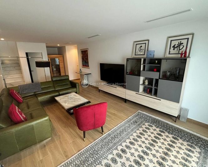 Image No.20-3 Bed Property for sale