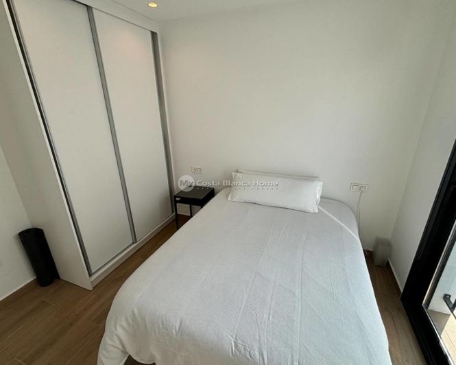 Image No.7-3 Bed Property for sale