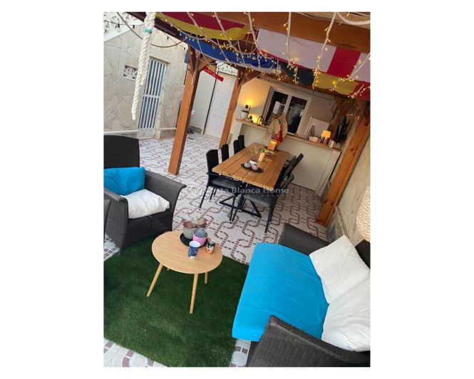 Image No.11-4 Bed Villa / Detached for sale