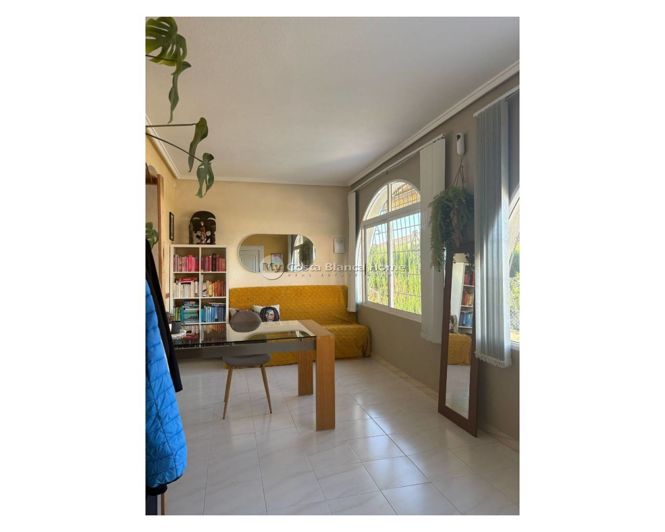 Image No.22-4 Bed Villa / Detached for sale