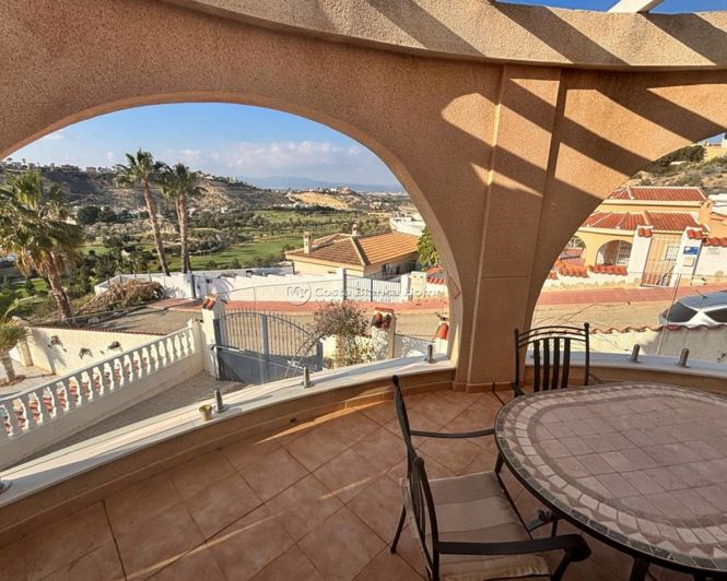 Image No.47-5 Bed Property for sale