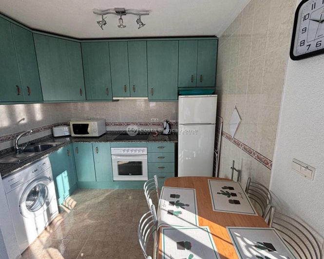 Image No.5-5 Bed Property for sale