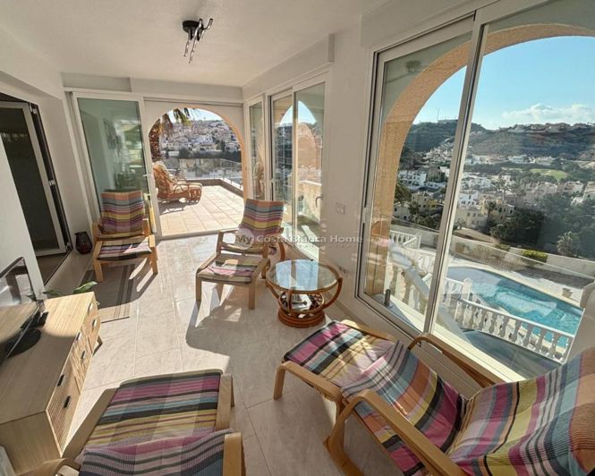 Image No.50-5 Bed Property for sale