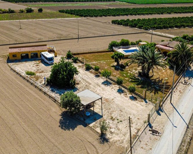 Image No.1-3 Bed Country House for sale