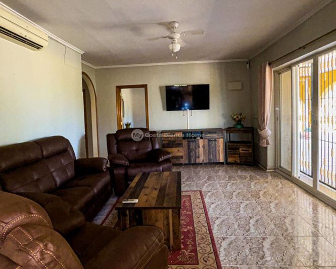 Image No.35-3 Bed Country House for sale