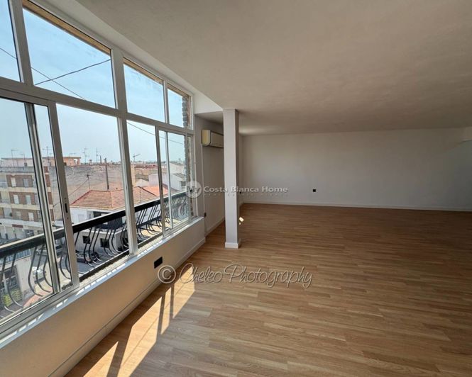 Image No.10-3 Bed Apartment for sale