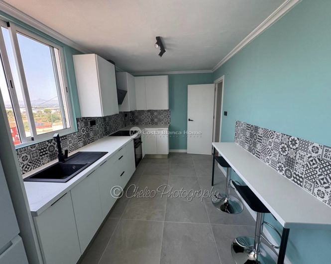 Image No.14-3 Bed Apartment for sale