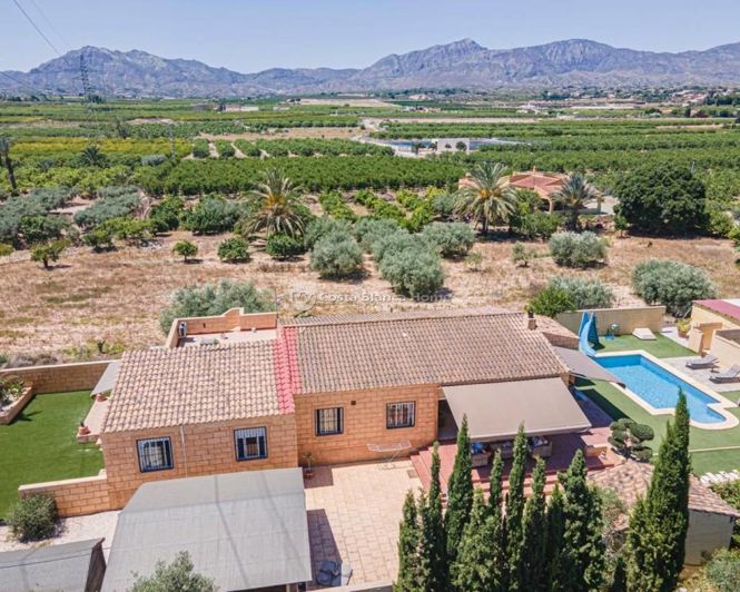 Image No.14-5 Bed Country House for sale