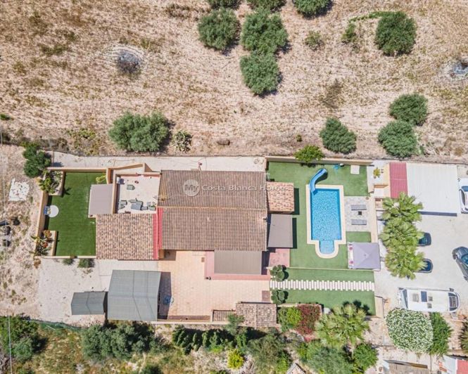 Image No.2-5 Bed Country House for sale