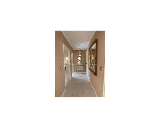 Image No.38-5 Bed Country House for sale