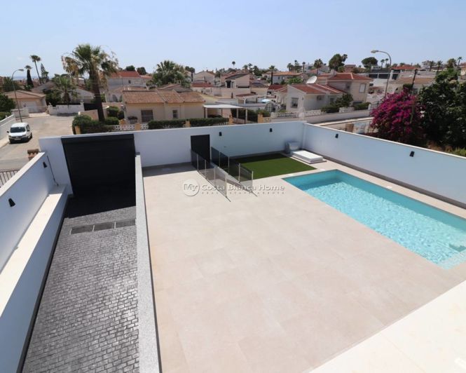 Image No.22-3 Bed Villa for sale