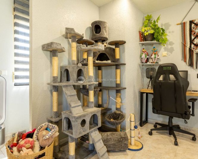 Image No.17-5 Bed Villa for sale