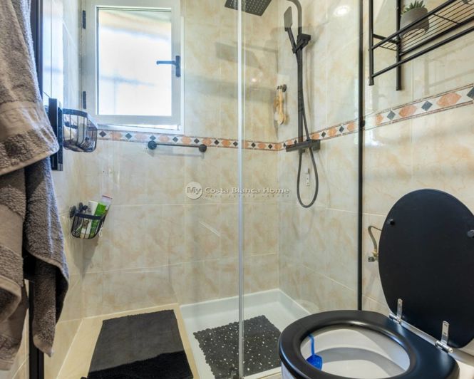 Image No.31-5 Bed Villa for sale