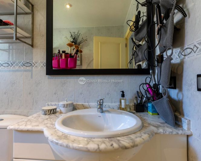 Image No.35-5 Bed Villa for sale