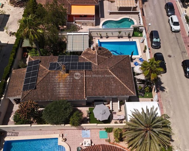 Image No.8-5 Bed Villa for sale