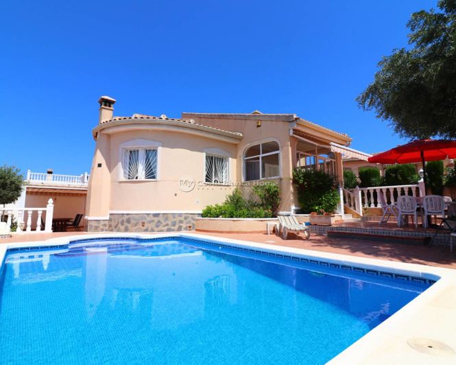 Image No.1-3 Bed Villa for sale