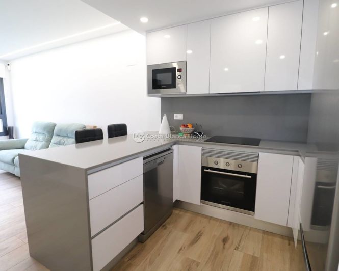 Image No.8-2 Bed Apartment for sale