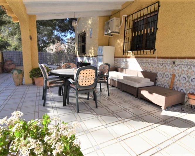 Image No.23-6 Bed Villa for sale