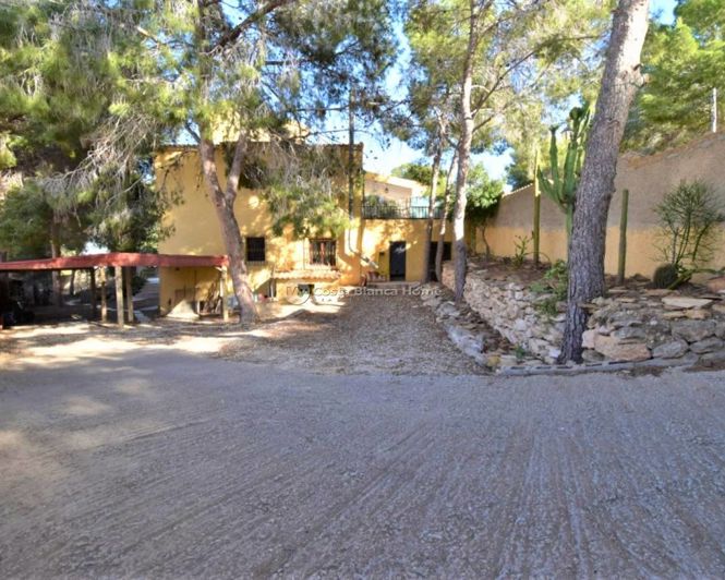 Image No.4-6 Bed Villa for sale