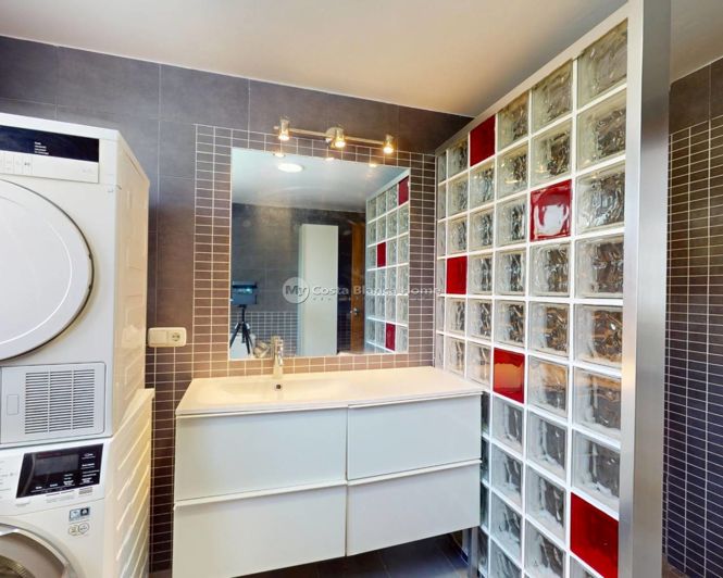 Image No.34-5 Bed Villa for sale