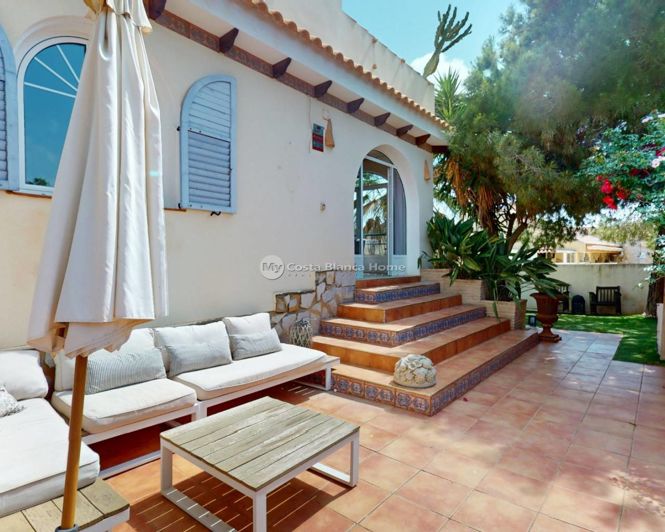 Image No.4-5 Bed Villa for sale