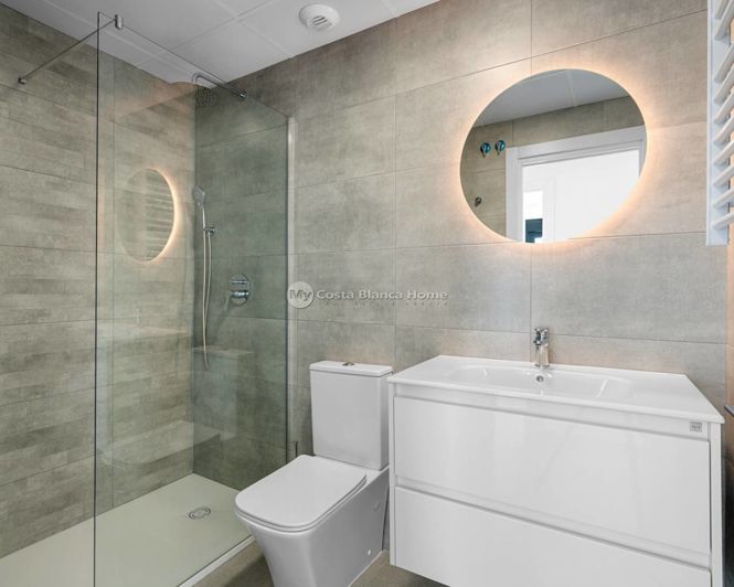 Image No.13-2 Bed Apartment for sale