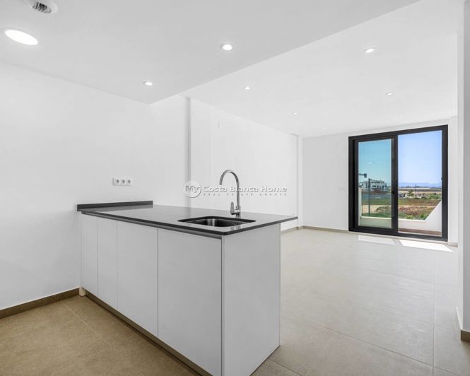 Image No.6-2 Bed Apartment for sale