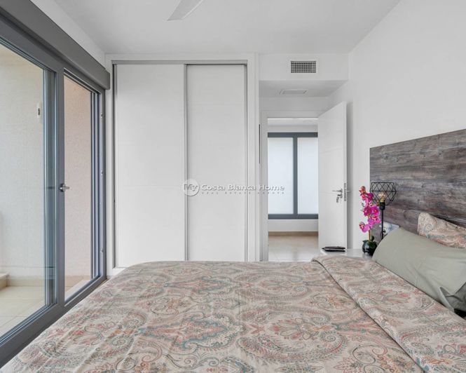 Image No.18-3 Bed Villa for sale