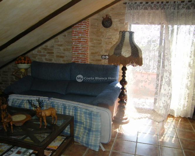 Image No.49-5 Bed Townhouse for sale