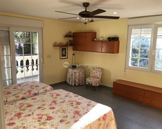 Image No.8-7 Bed Villa for sale